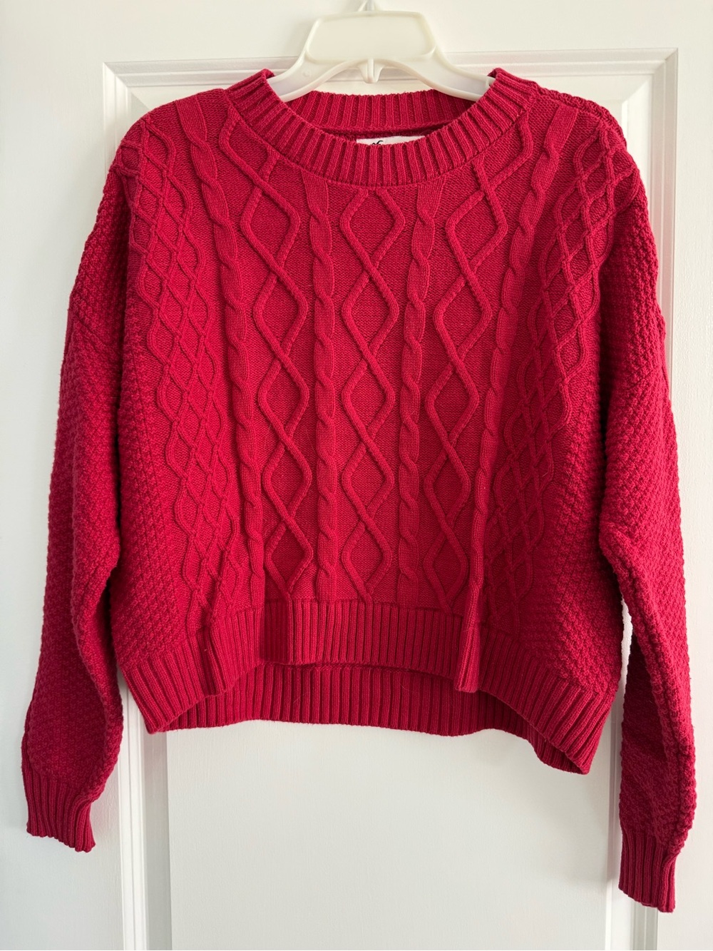 Hollister Rory Cable Crew Sweater Red Medium Chunky Knit Cropped Pullover M